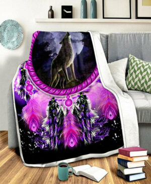 purple wolf dream fleece blanket 1