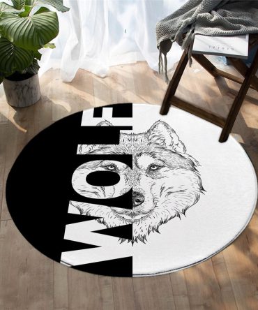 Black White Wolf Round Carpet