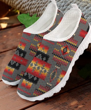 Gray Tribe Pattern Native American Mesh Shoes