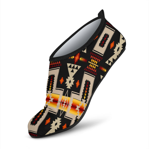 Black Tribe Design Native American Aqua Shoes - Image 3