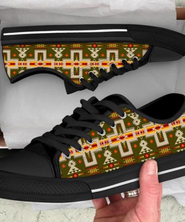 Green Tribe Design Native American Low Top Canvas Shoe