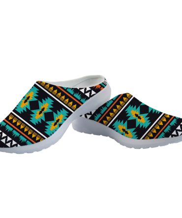 Geometric Ethnic Pattern Mesh Slippers