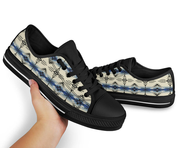 Seamless Geometric Pattern Low Top Canvas Shoe - Image 4