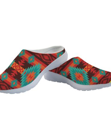 Red Geometric Pattern Mesh Slippers