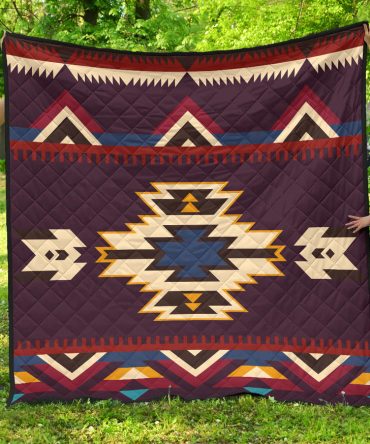 Pattern Native Premium Quilt