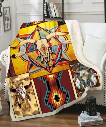 Native Buffalo Pattern Fleece Blanket