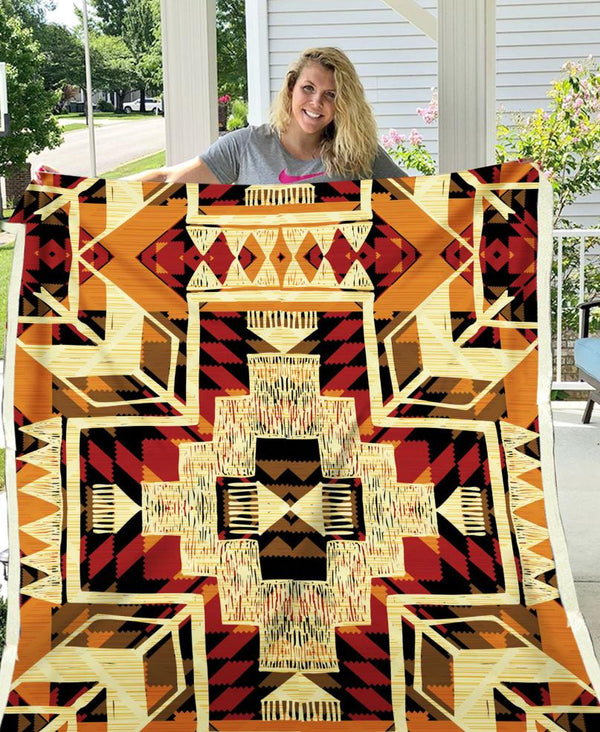 Native Pattern Fleece Blanket - Image 3
