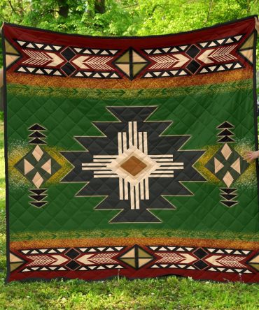 Southwest Green Symbol Native American Premium Quilt