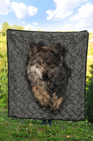 Wolf Escape Native American Premium Quilt - Image 3