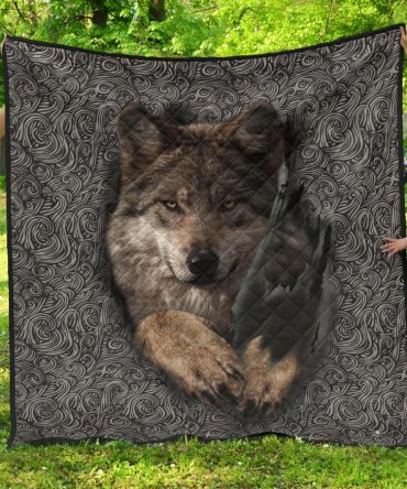 Wolf Escape Native American Premium Quilt